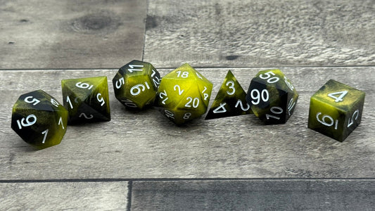 MÖRK DICE - 7 standard blacken and burned math rocks